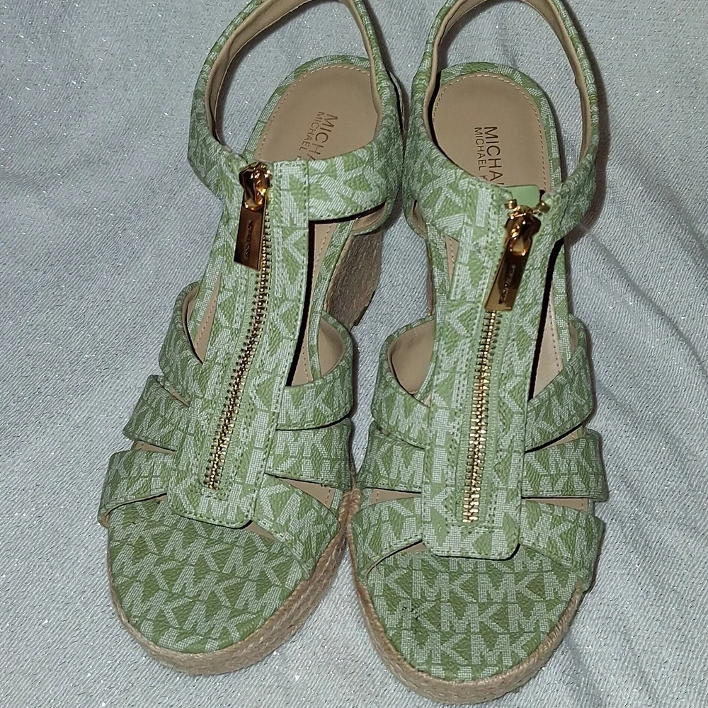 Michael Kors Light Green MK Logo Espadrille Wedge Sandals with Gold Zipper